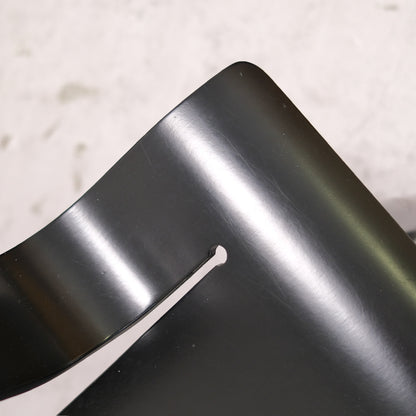 Alvar Aalto Artek Chair 26 - Black