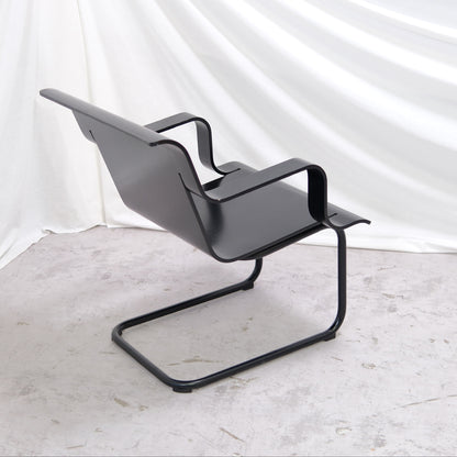 Alvar Aalto Artek Chair 26 - Black