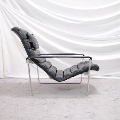 Ilmari Lappalainen Pulkka armchair with ottoman in Black Leather - Asko 1970s