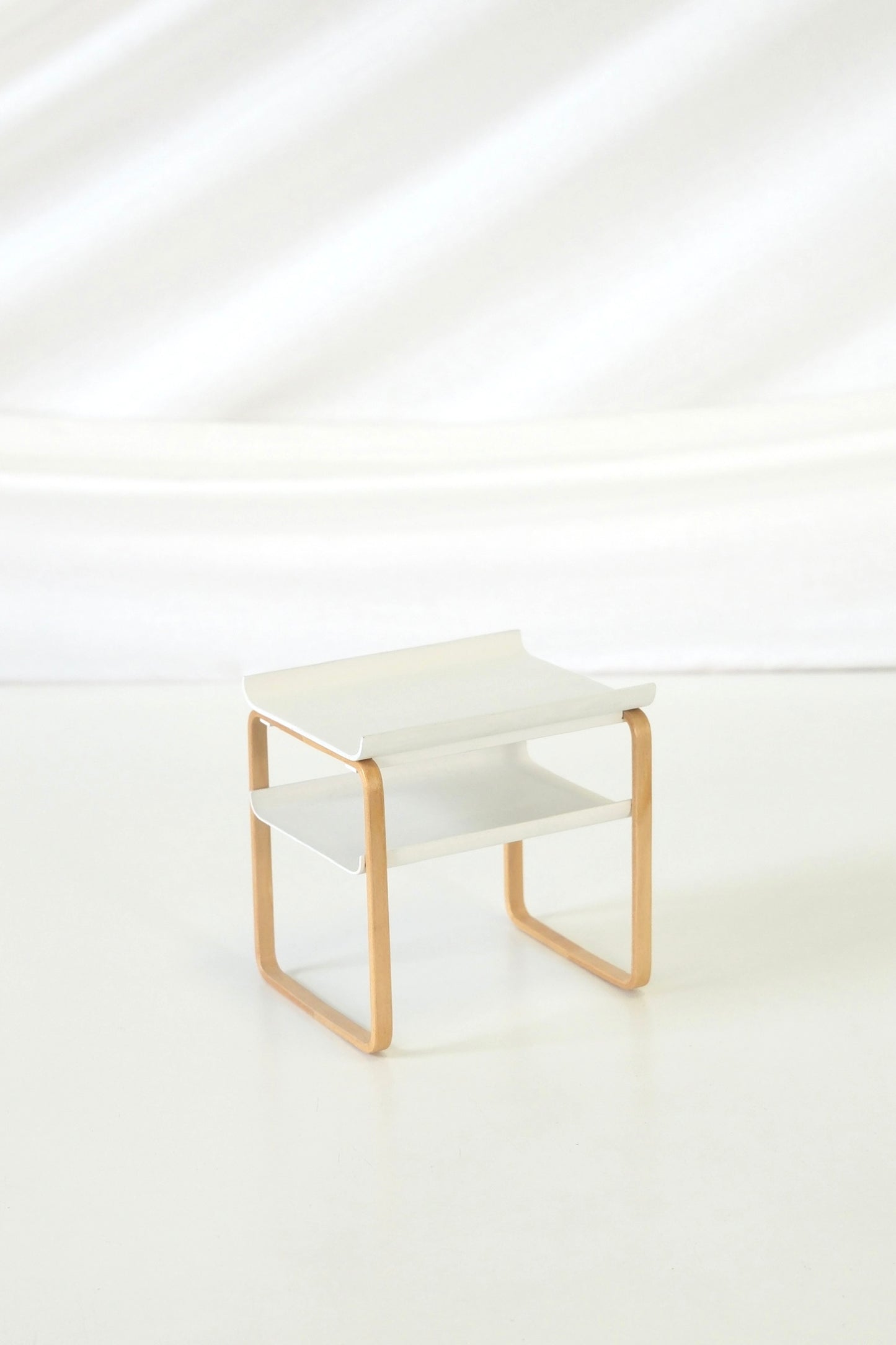 Artek – Alvar Aalto 100주년 기념 소형 Paimio 테이블(1:5)