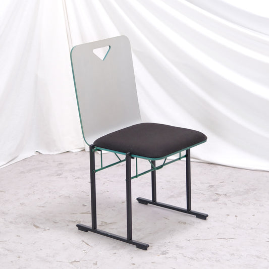 Yrjö Kukkapuro A-500 Series Chair for Avarte - Green Details