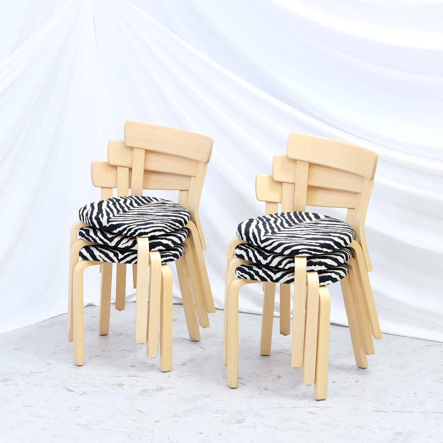 (hon様用)artek alvar aalto2005 69 Alvar Aalto Chair 69 by Artek in Birch with Zebra Upholstery