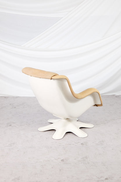 Yrjö Kukkapuro 418 "Pikku Karuselli" Lounge Chair Nougat Leather