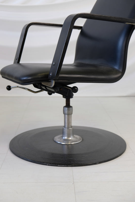Rare Yrjö Kukkapuro Fysio Office Chair
