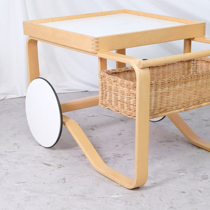 Artek 900 Tea Trolley, White Tiles