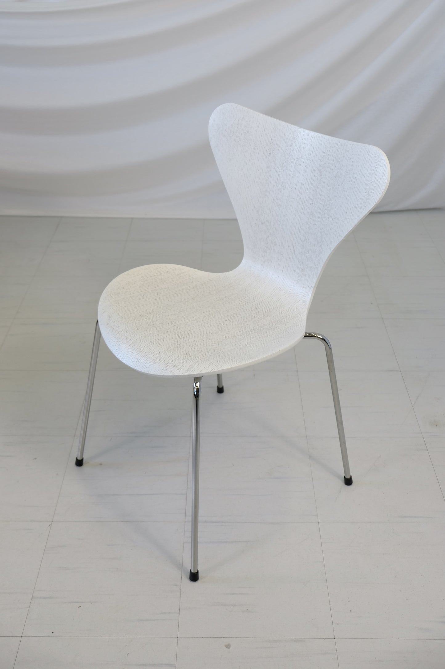 Arne Jacobsen for Fritz Hansen 모델 3107 Seven(3개 세트)