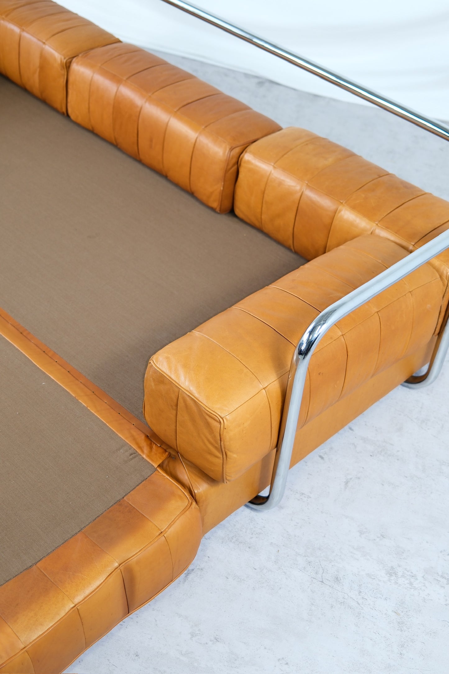 Rare Vintage De Sede Brown Leather Daybed Sofa Bed
