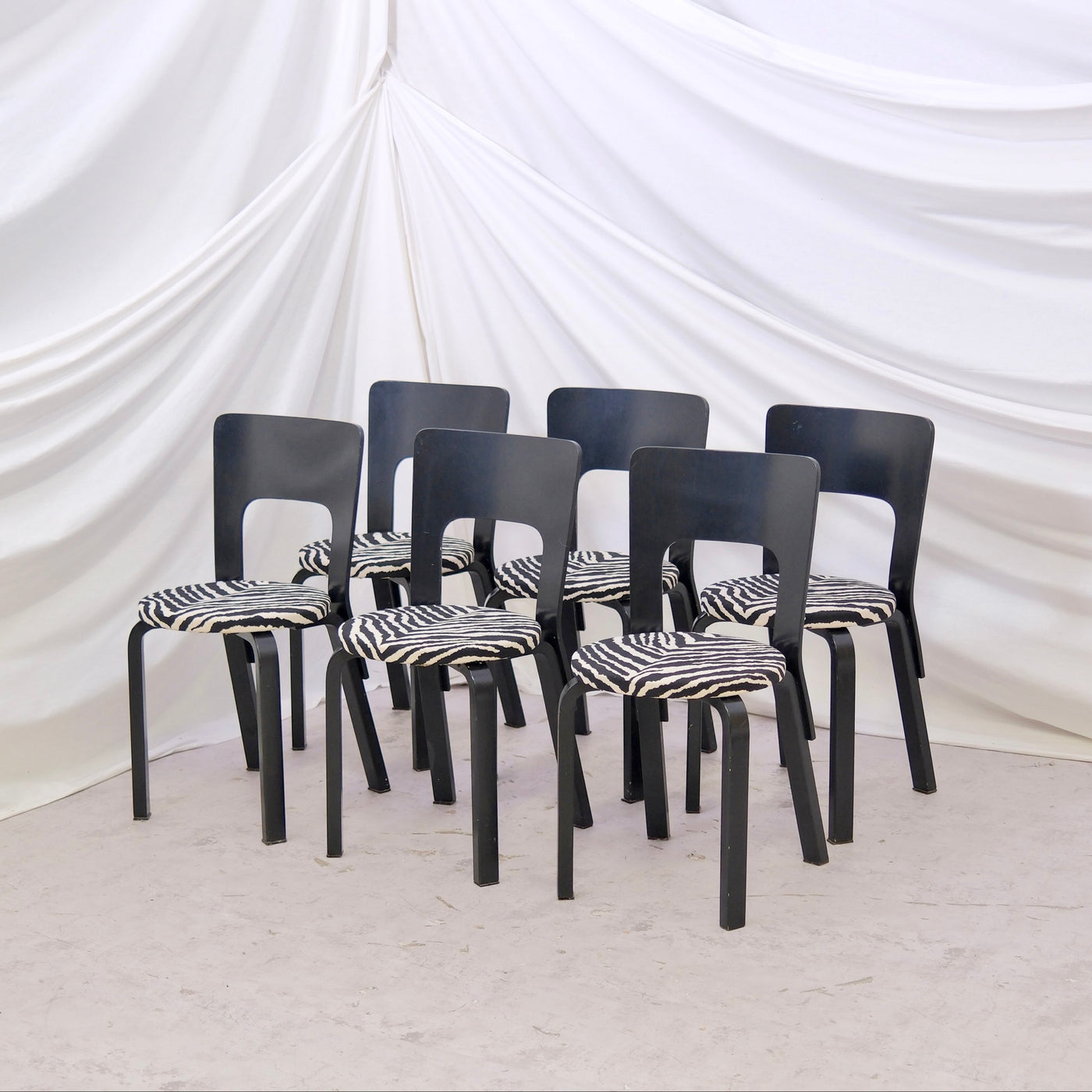Alvar Aalto Chair 66 in Black with Zebra Upholstery (6 pieces)