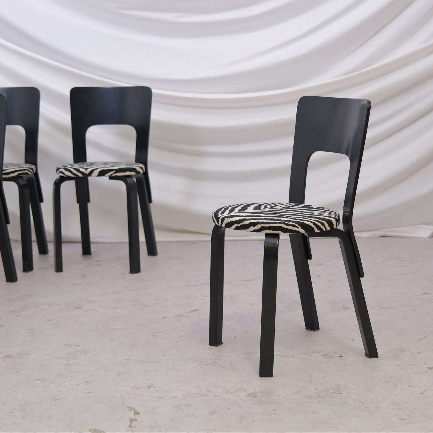 Alvar Aalto Chair 66 in Black with Zebra Upholstery (6 pieces)