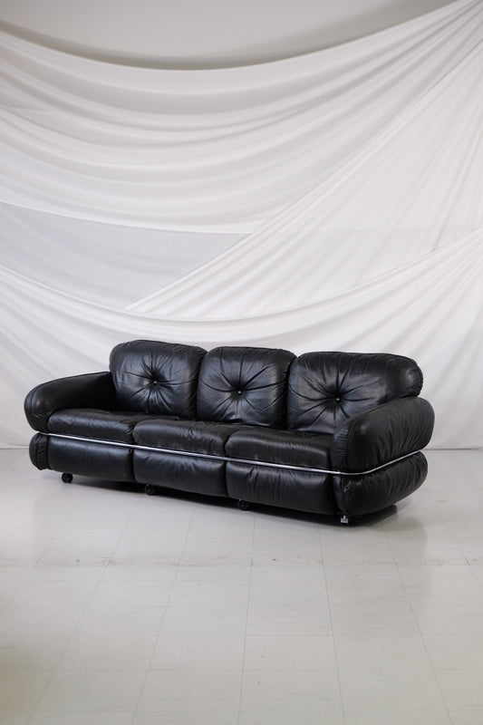 *RESERVED* Isku “Hannibal” Sofa by Kurt Hvitsjö