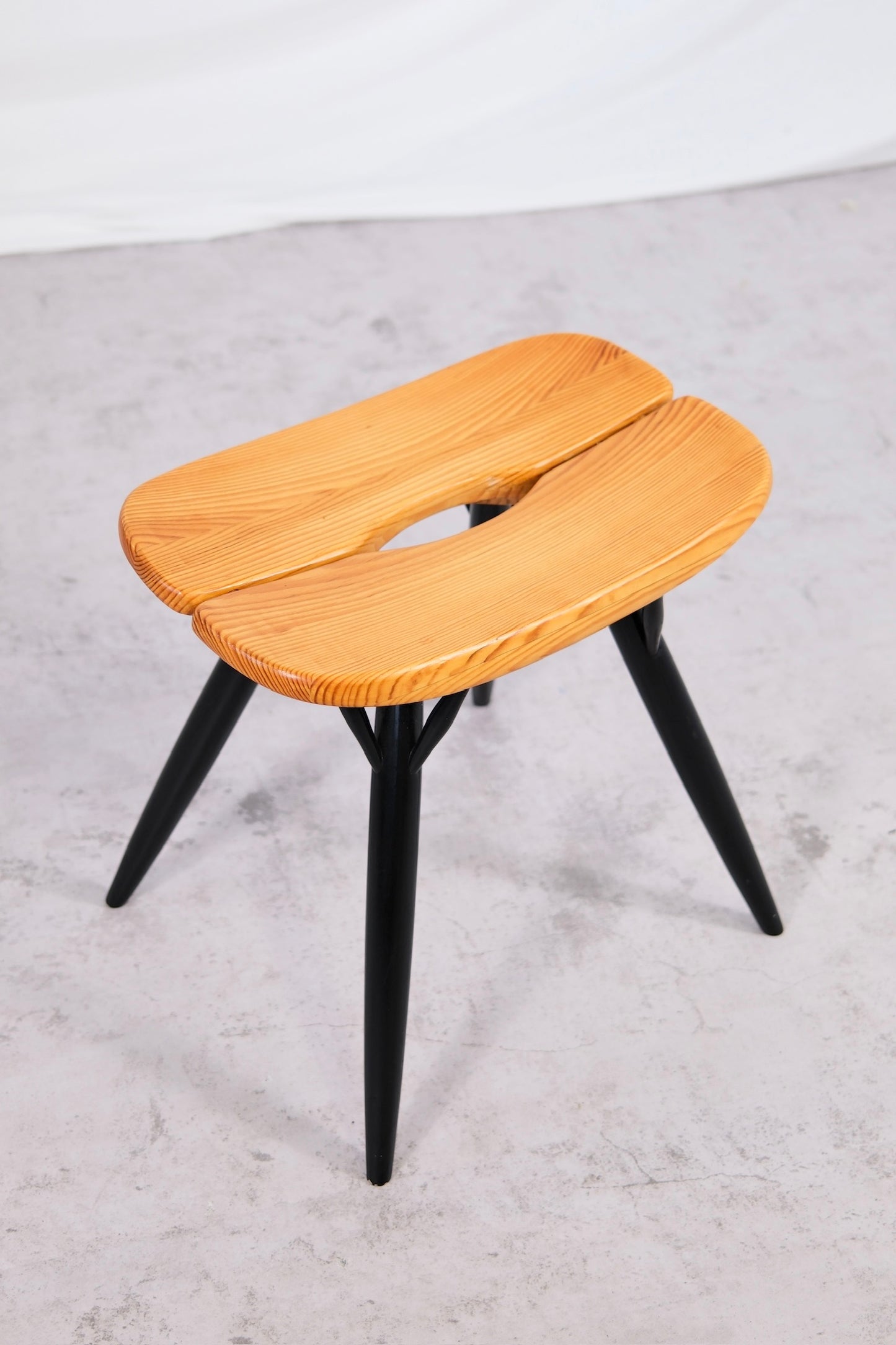 Ilmari Tapiovaara 'Pirkka' Stool for Laukaan Puu, 1950s