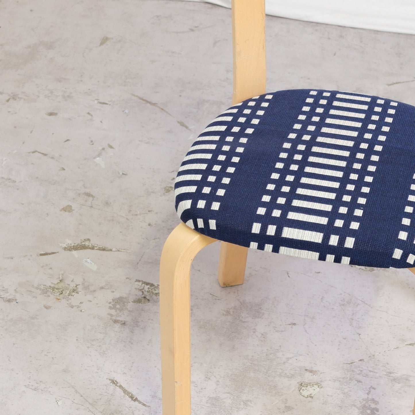 Alvar Aalto Chair 69 Set with Johanna Gullichsen Upholstery