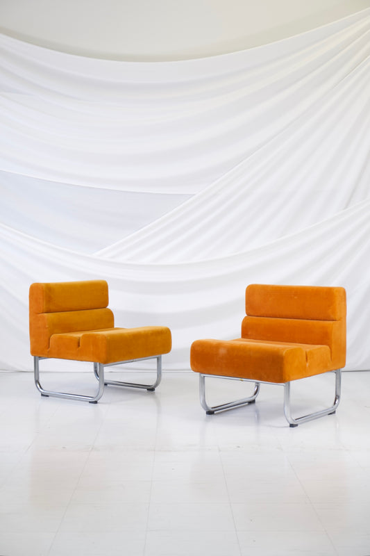 Isku Funkkis chair by Raimo Räsänen, 1970s – orange upholstered lounge chair with chrome tubular frame, Finnish design