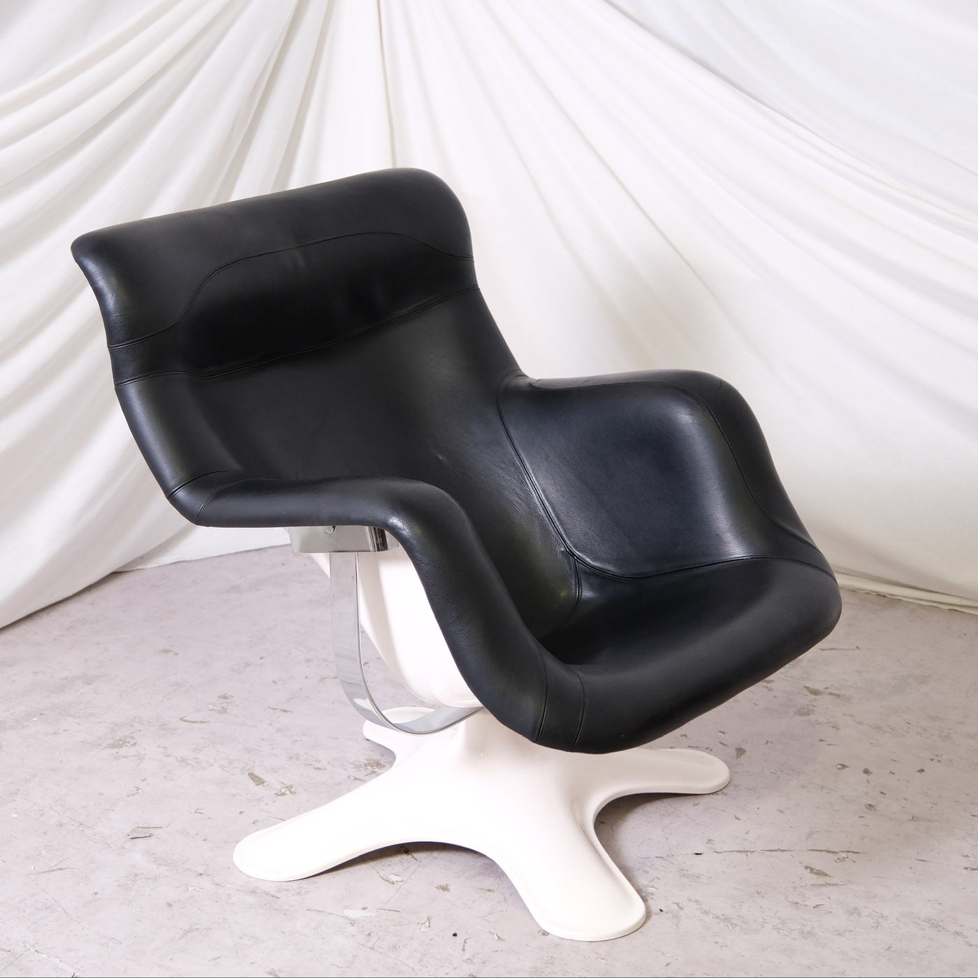 Yrjö Kukkapuro Karuselli Chair by Avarte