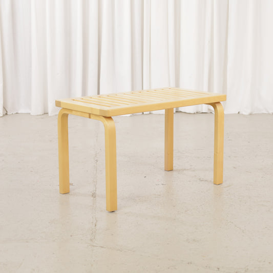 Alvar Aalto Artek 153B birch bench – Front angled view