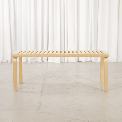 Alvar Aalto Artek 153A birch bench – Rear view