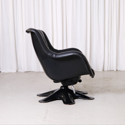 Yrjö Kukkapuro 418 Karuselli Swivel Lounge Chairs (4 available)