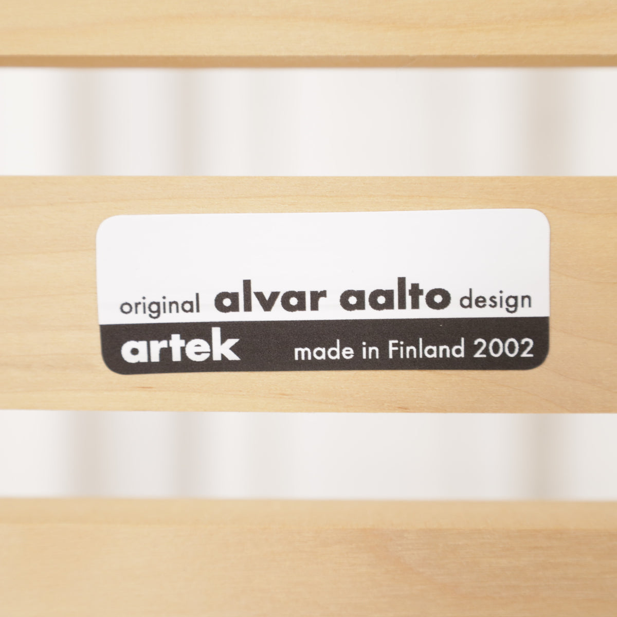Alvar Aalto Artek 153A birch bench – Artek label marked Made in Finland 2002