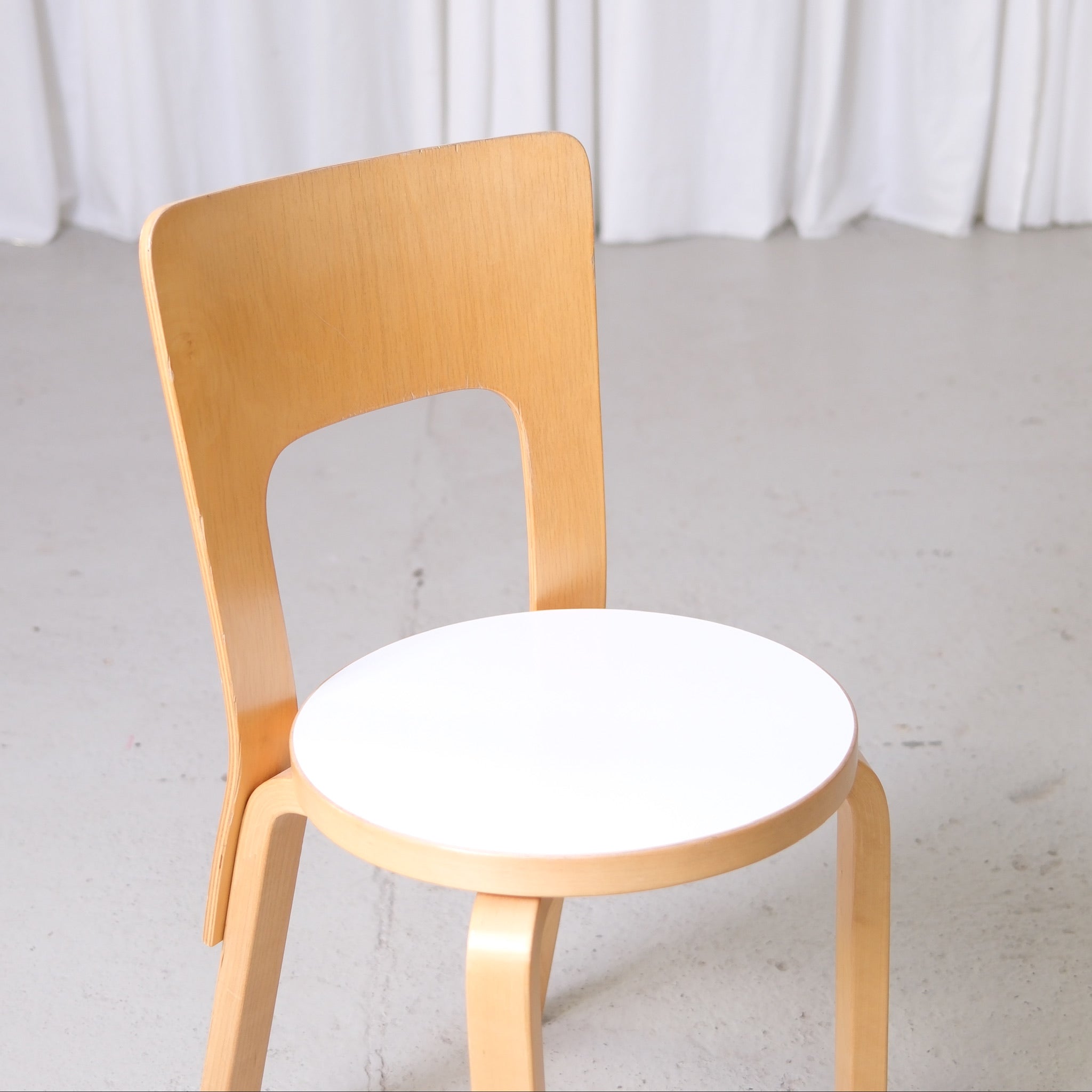 Alvar Aalto Artek 66 Chairs with White Laminate Seats – Pino Interiors