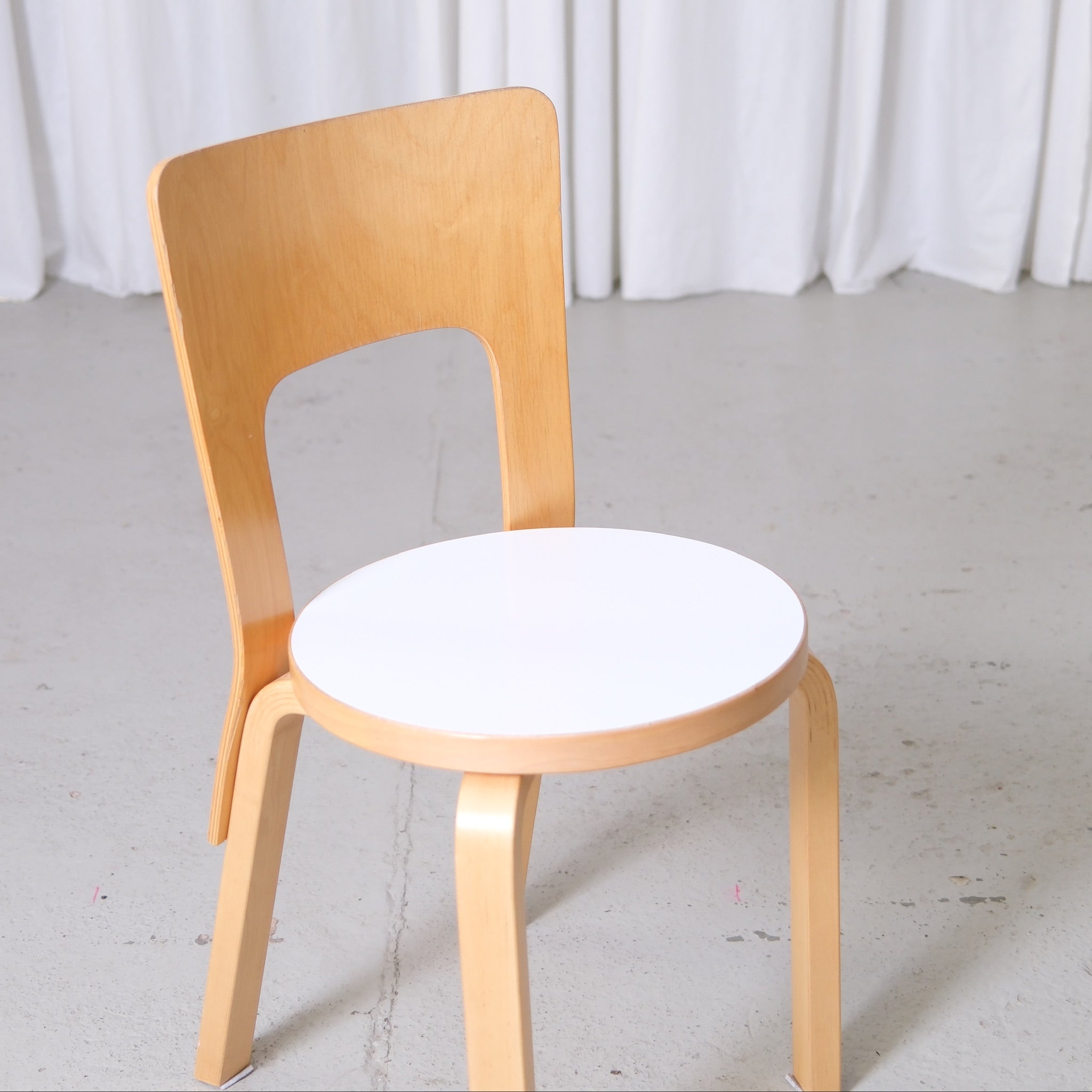 Alvar Aalto Artek 66 Chairs with White Laminate Seats – Pino Interiors