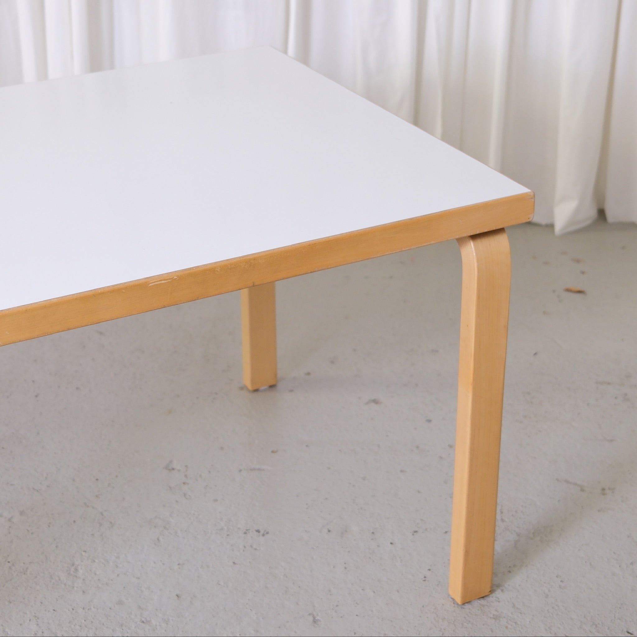Alvar Aalto Artek 82A Table in White Laminate – Pino Interiors