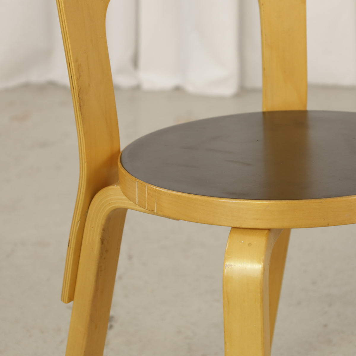 Chair 66 rear leg and backrest fixings