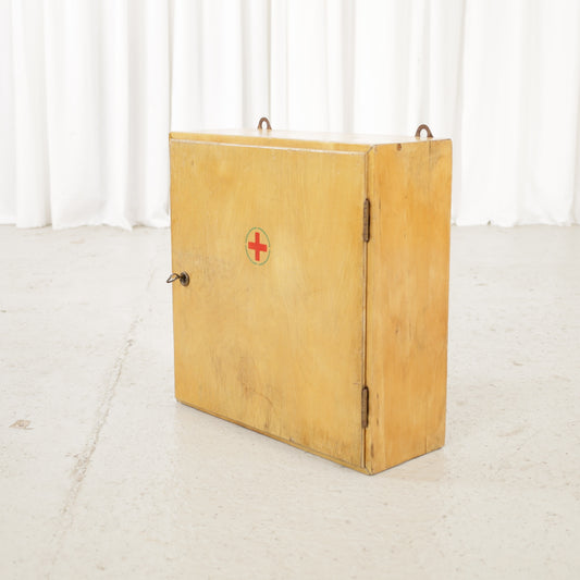 Aino Aalto medicine cabinet in lacquered birch, front angled view