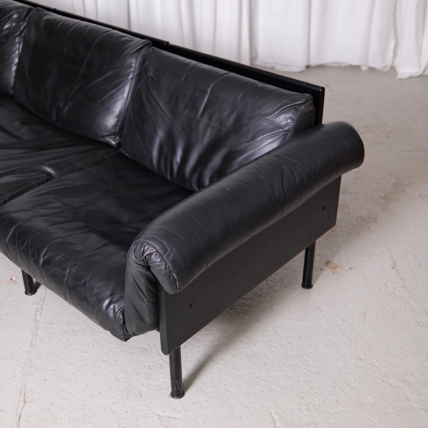 Yrjö Kukkapuro Ateljee Sofa in Black Leather