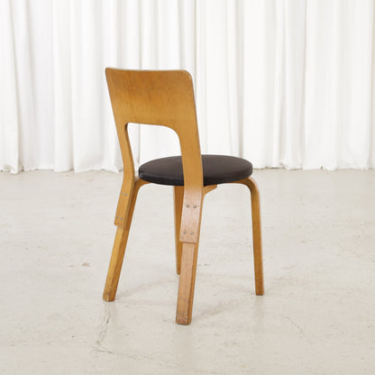 Early ash Chair 66, opposite rear view