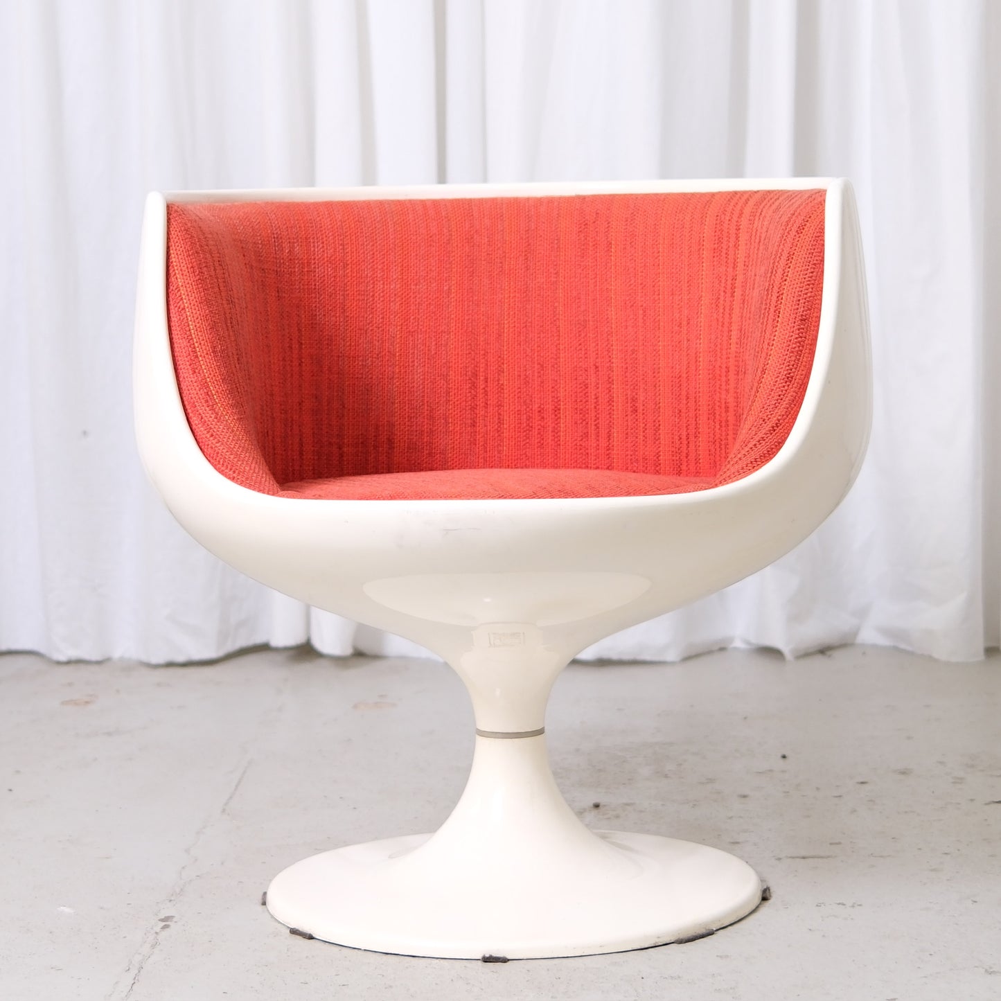 Vintage Eero Aarnio Cognac Lounge Chair for Asko