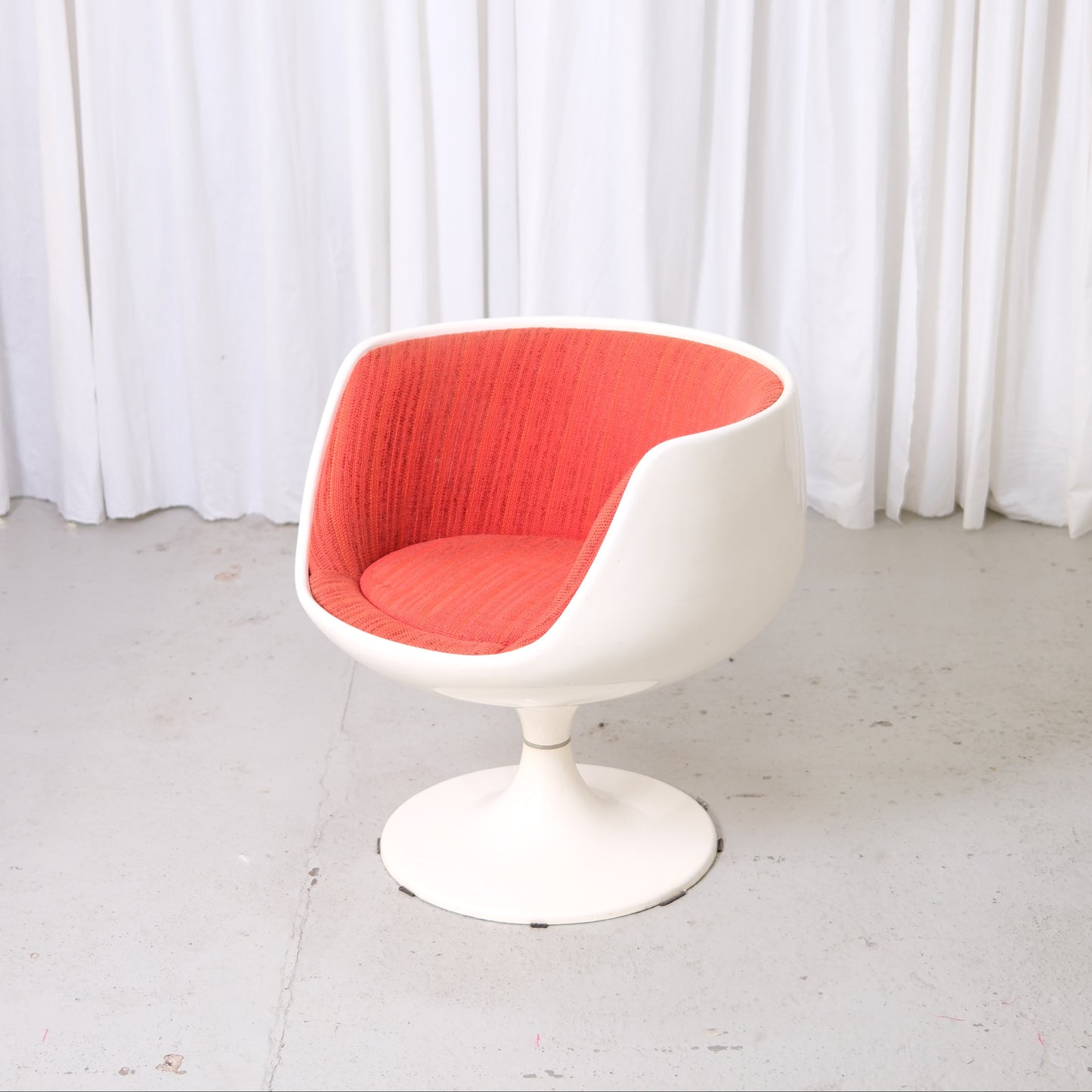 Vintage Eero Aarnio Cognac Lounge Chair for Asko
