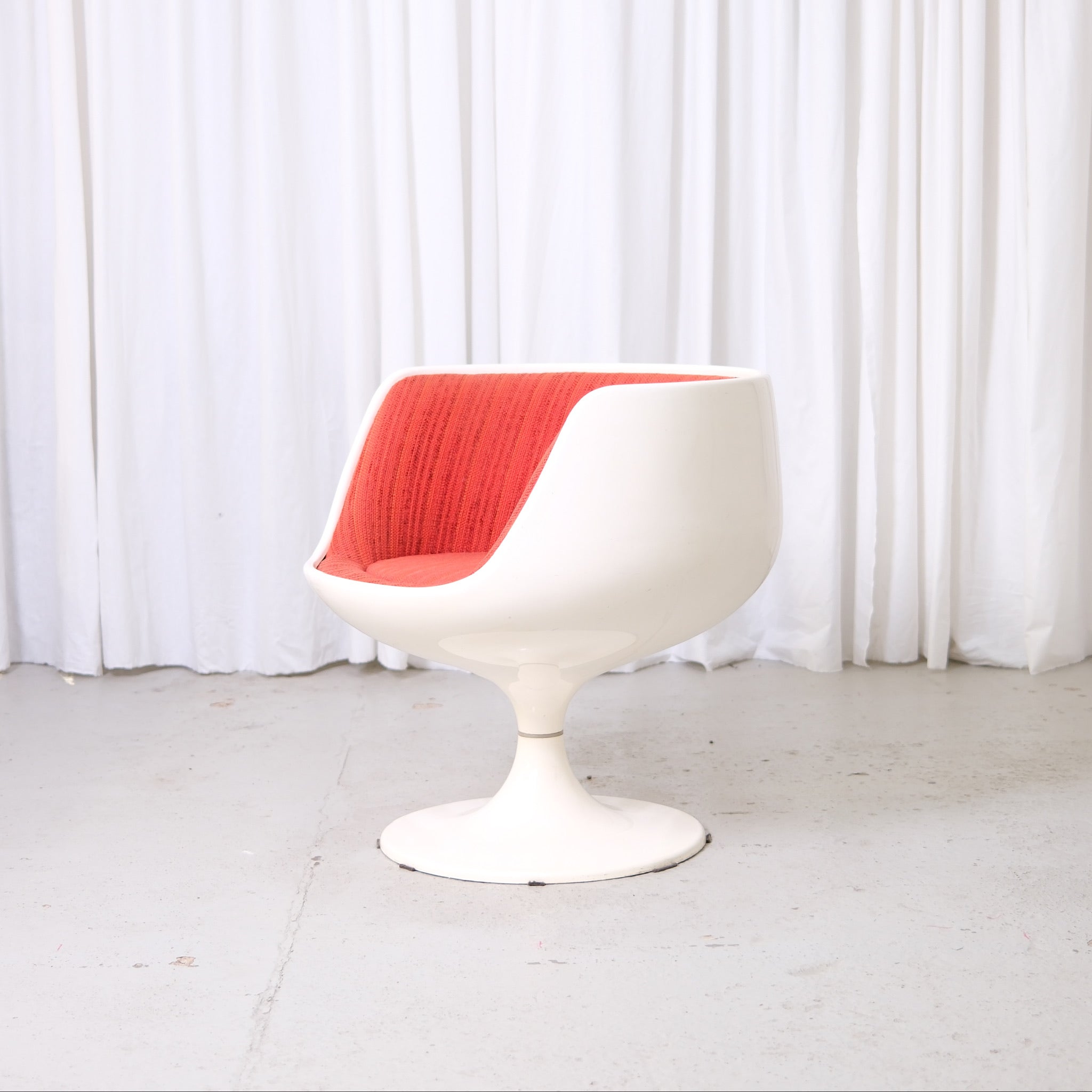 Vintage Eero Aarnio Cognac Lounge Chair for Asko – Pino Interiors