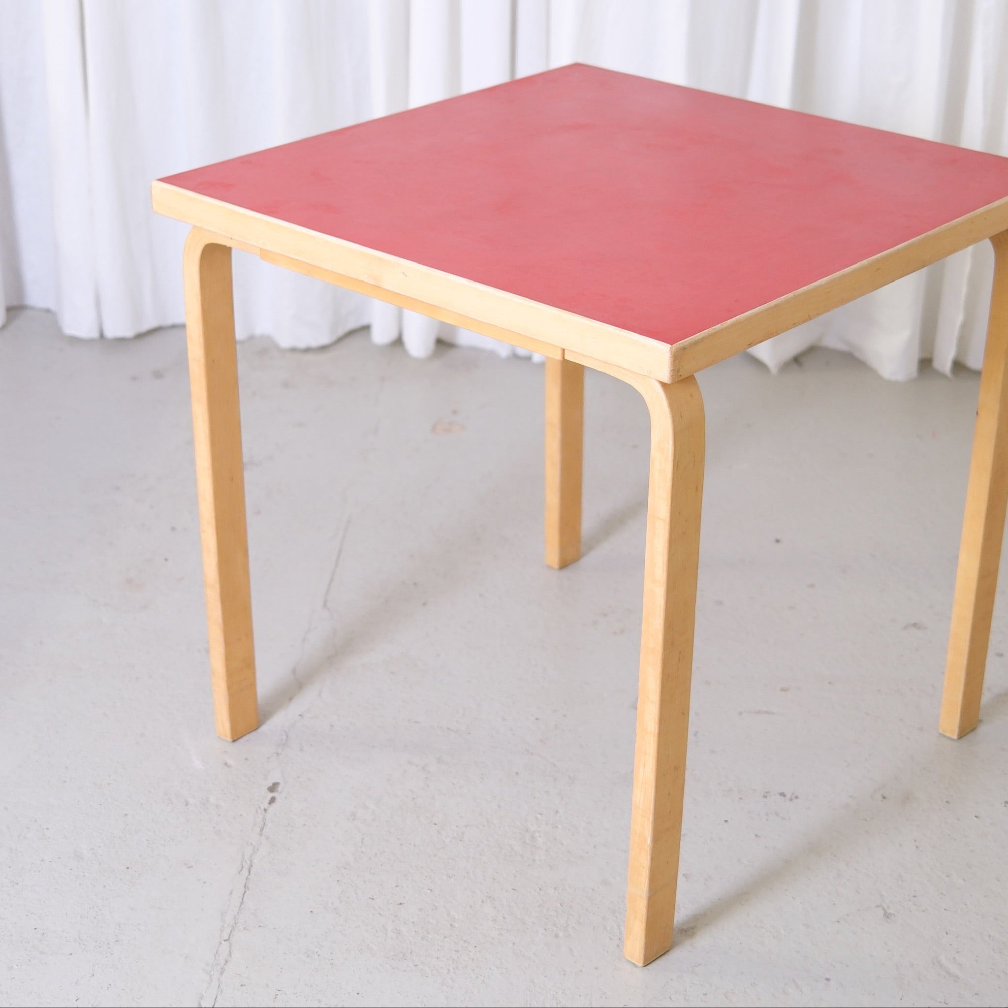 Artek 81C Table by Alvar Aalto – Pino Interiors