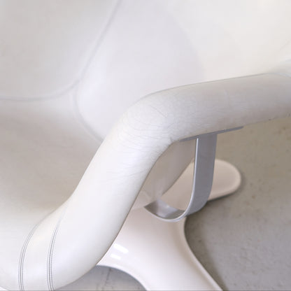 Yrjö Kukkapuro Karuselli Lounge Chair by Avarte