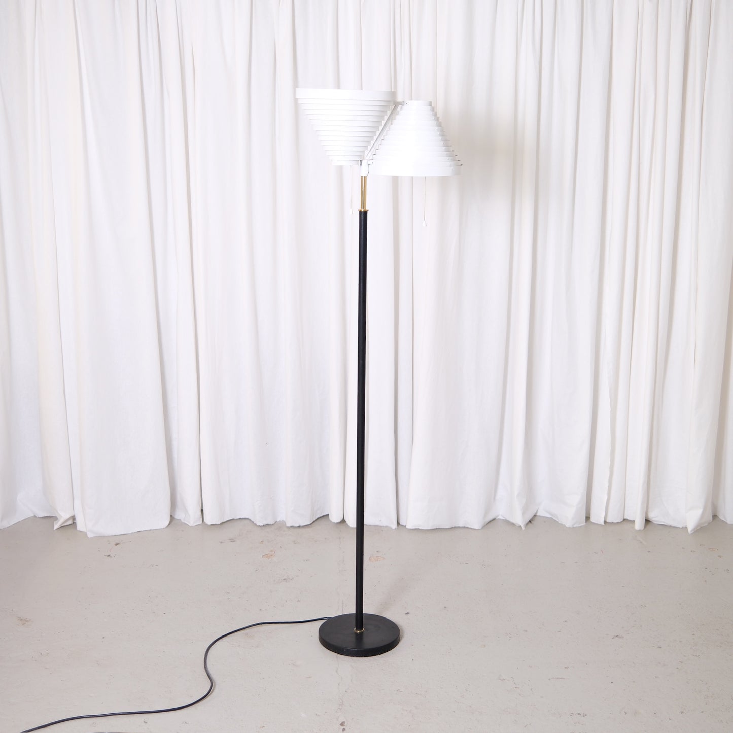 Alvar Aalto A810 Floor Lamp for Valaisinpaja