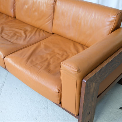 Tobia Scarpa Bastiano 3-Seater Sofa in Cognac Leather and Rosewood