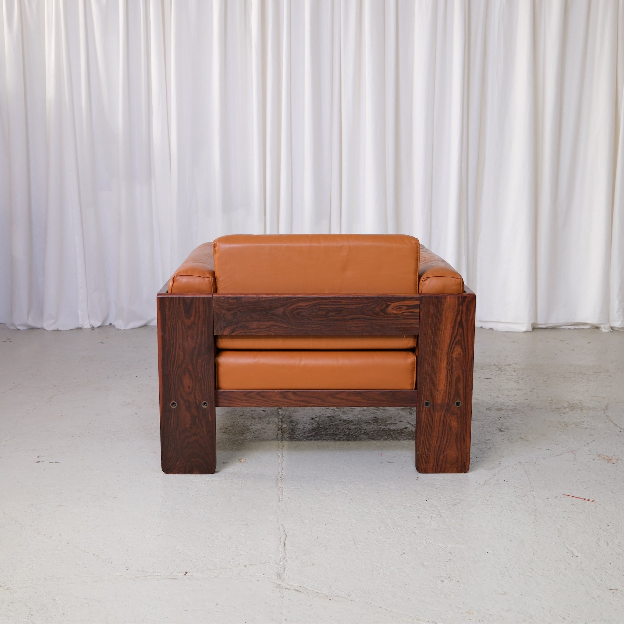 Tobia Scarpa バスティアーノラウンジチェア｜Invisiblenomorebook.com