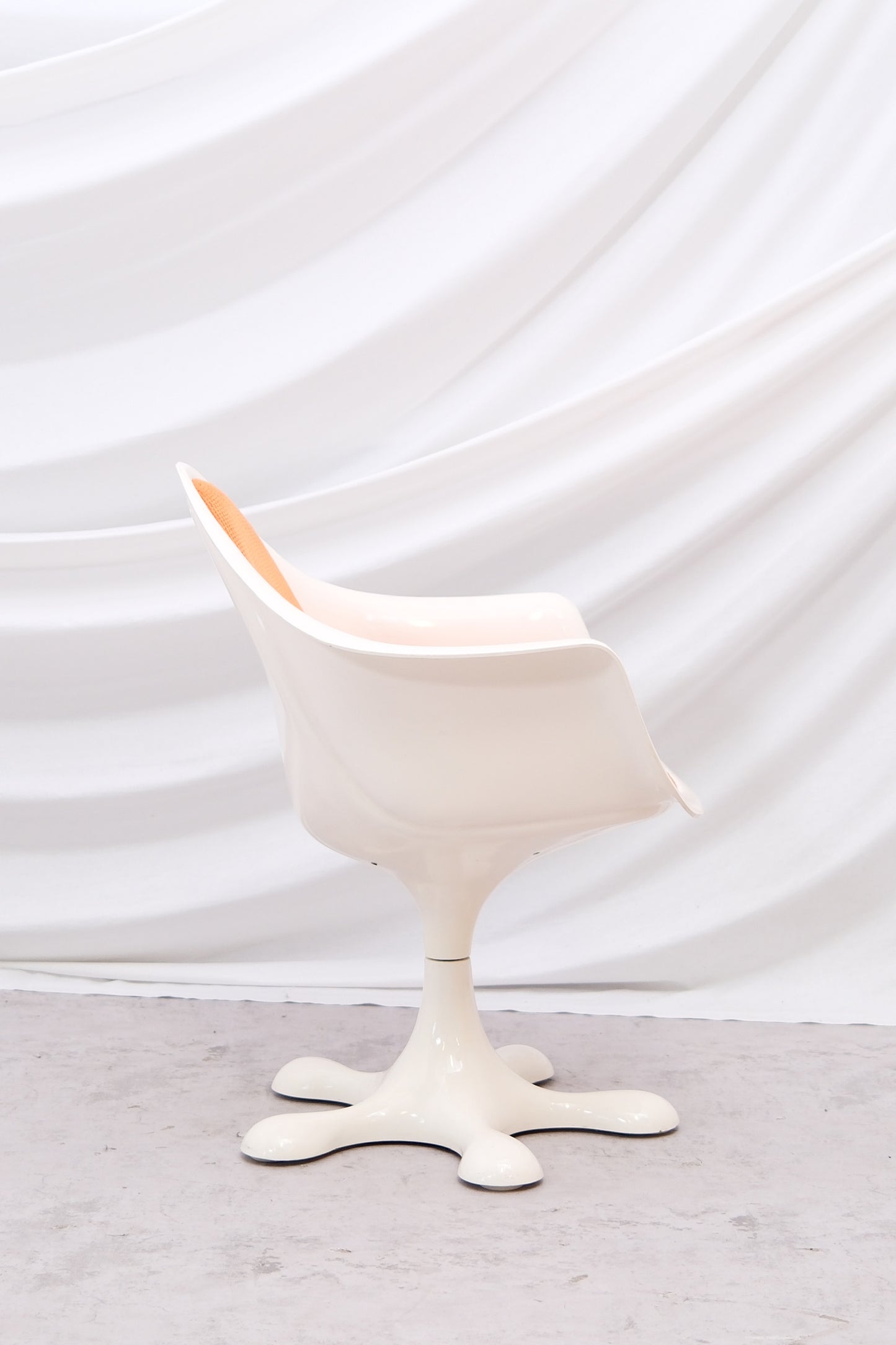 Eero Aarnio Orion Chair (Set of 5)