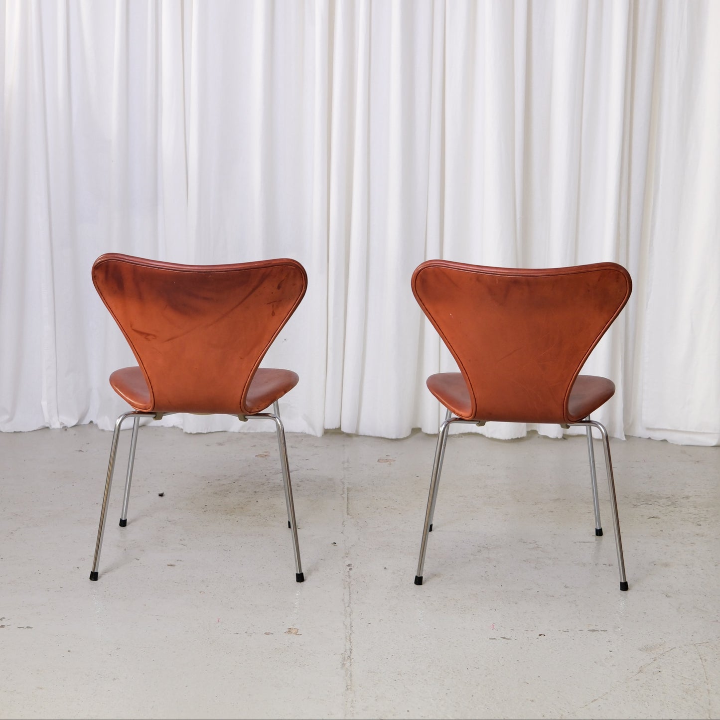 Fritz Hansen Series 7 Chair in Cognac Leather