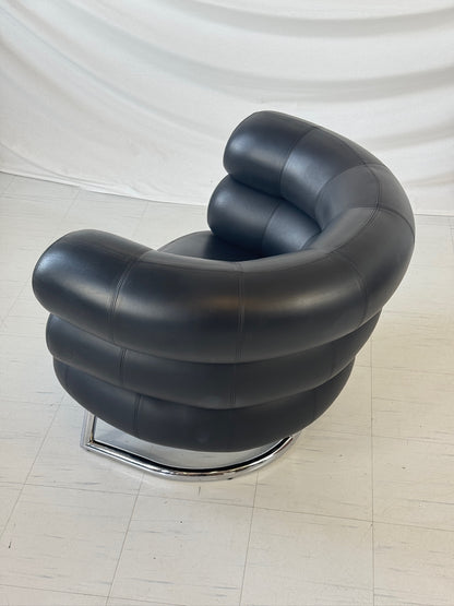 Eileen Gray Bibendum Chair in Black Leather – Modernist Lounge Chair