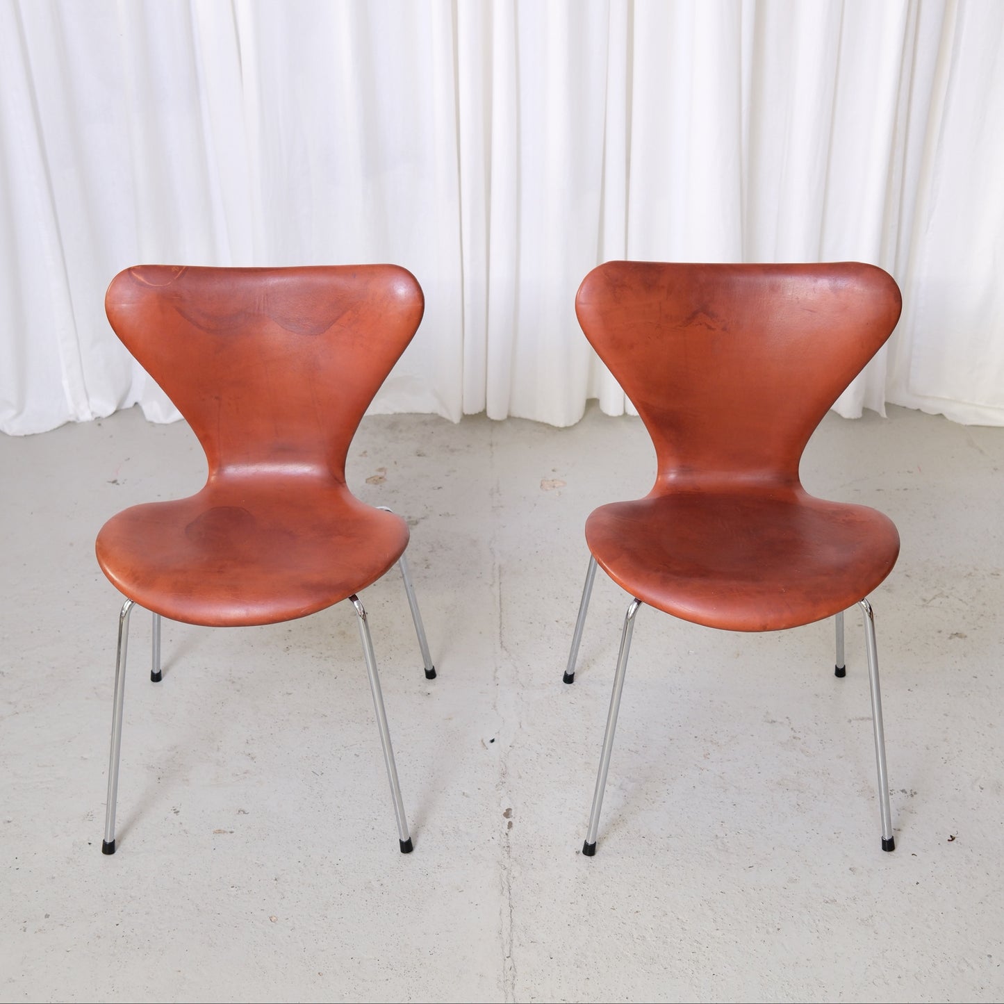 Fritz Hansen Series 7 Chair in Cognac Leather