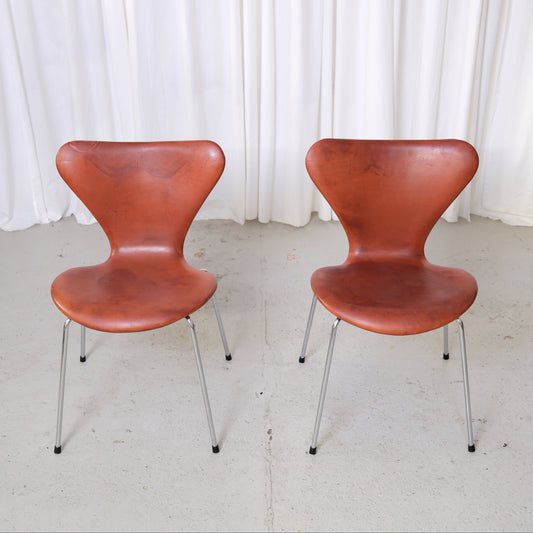 Fritz Hansen Series 7 Chair in Cognac Leather