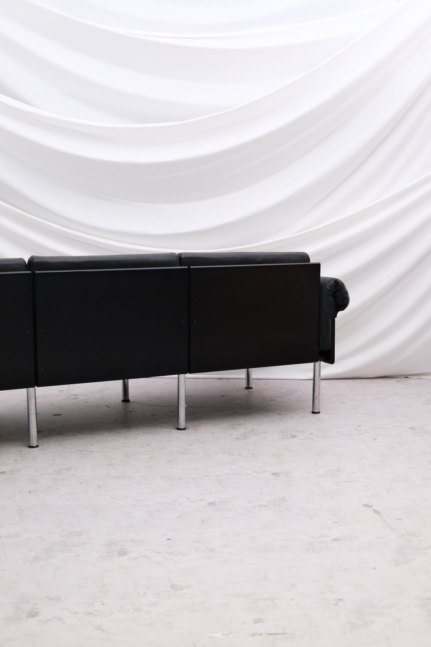 Yrjö Kukkapuro ‘Ateljee’ 3-Seater Sofa in Black Leather - Pino Interiors