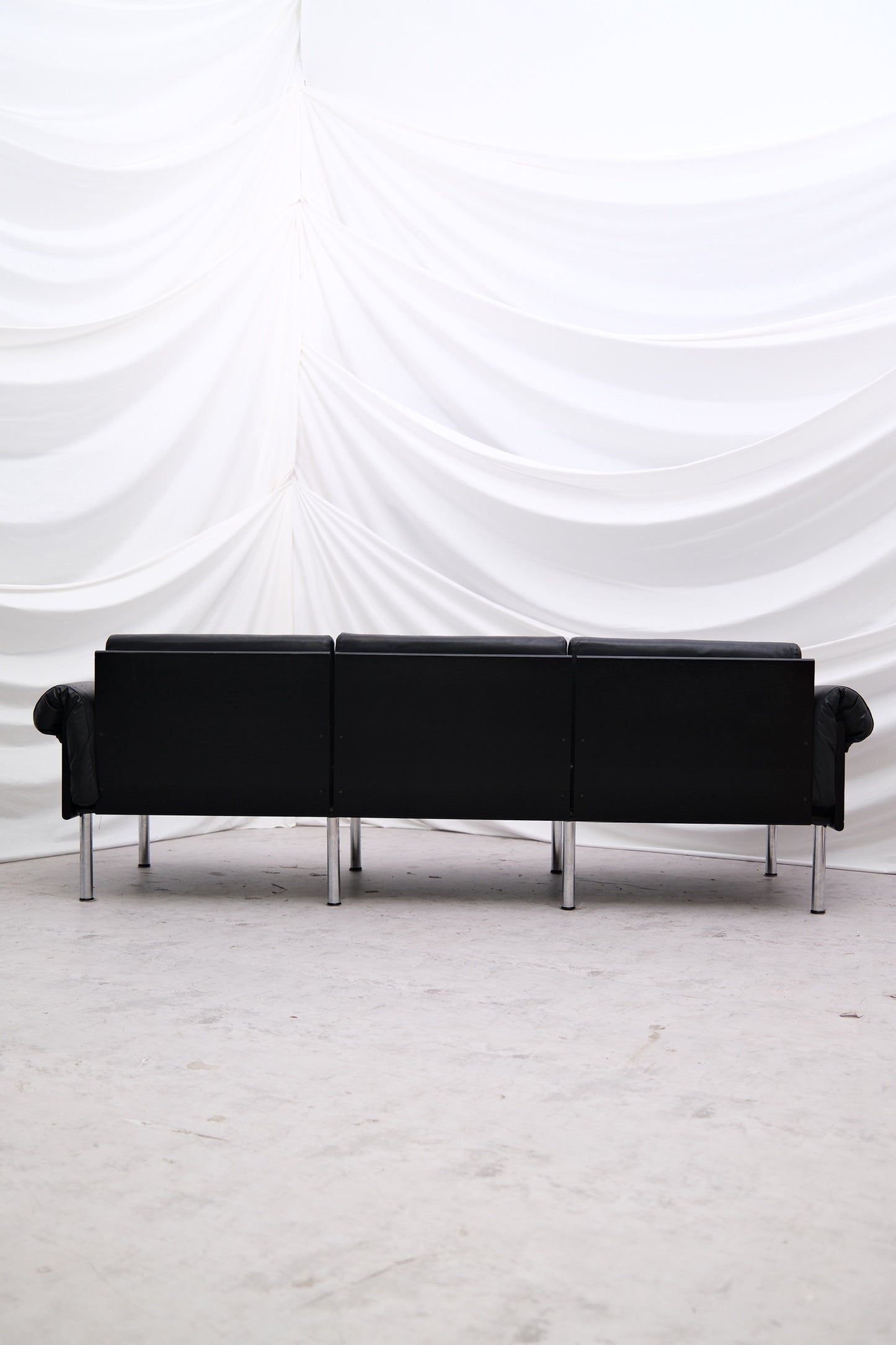 Yrjö Kukkapuro ‘Ateljee’ 3-Seater Sofa in Black Leather - Pino Interiors