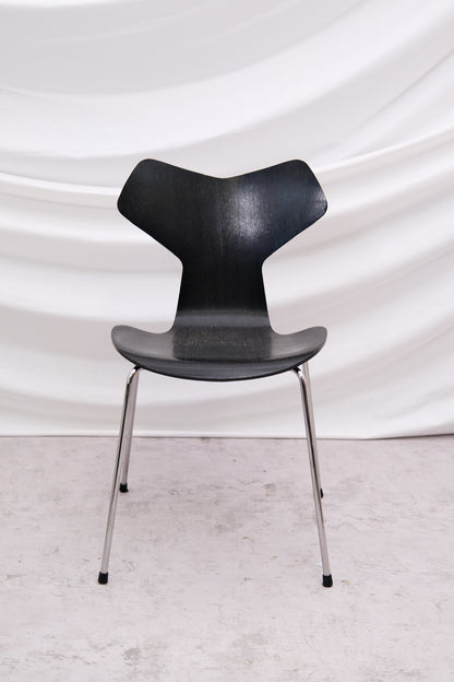 Fritz Hansen Grand Prix Chairs Black Wood