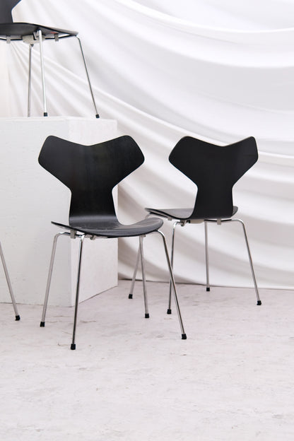 Fritz Hansen Grand Prix Chairs Black Wood