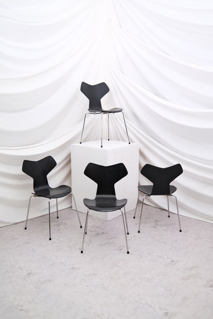 Fritz Hansen Grand Prix Chairs Black Wood