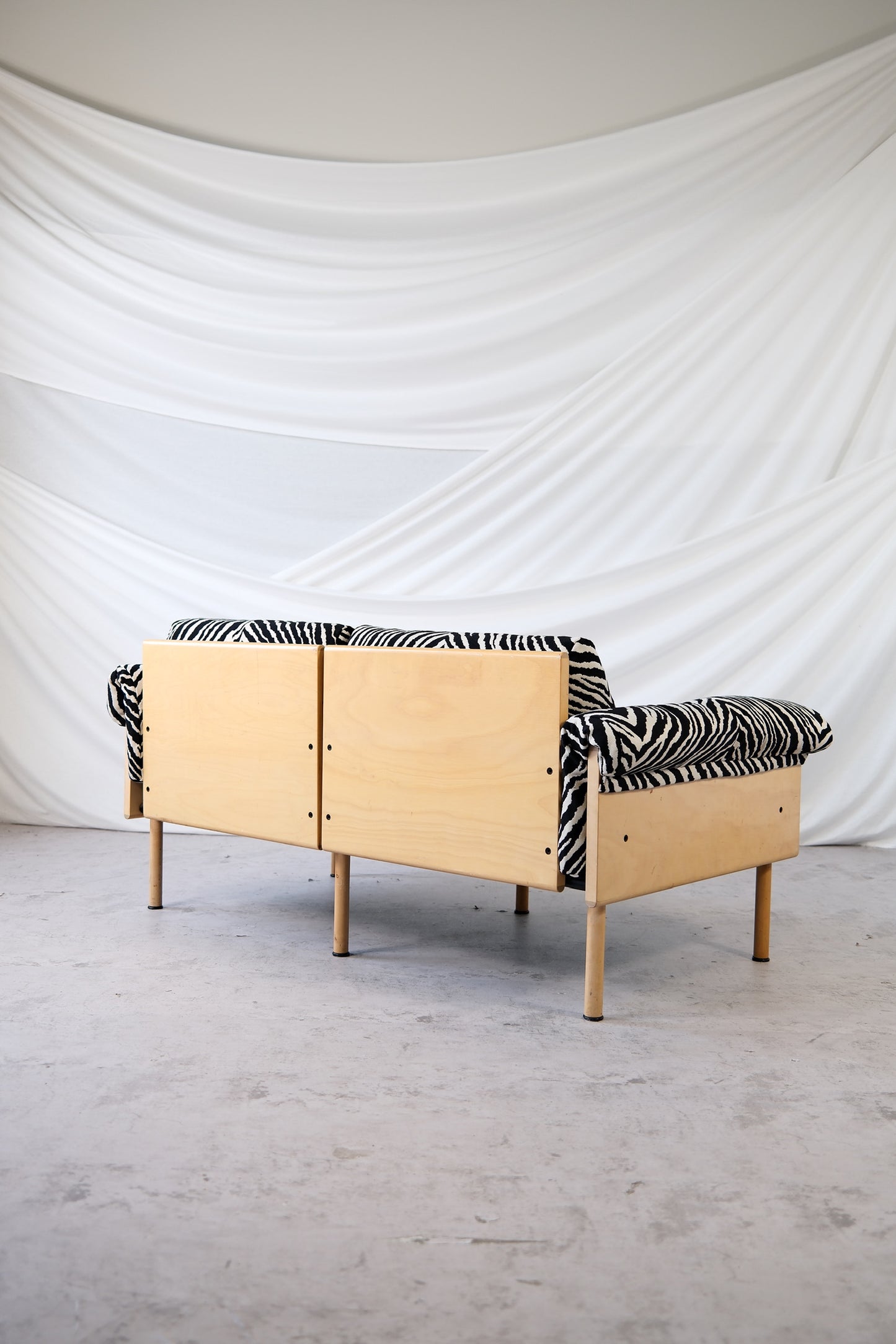 Yrjö Kukkapuro Ateljee 2-Seater, Zebra Fabric