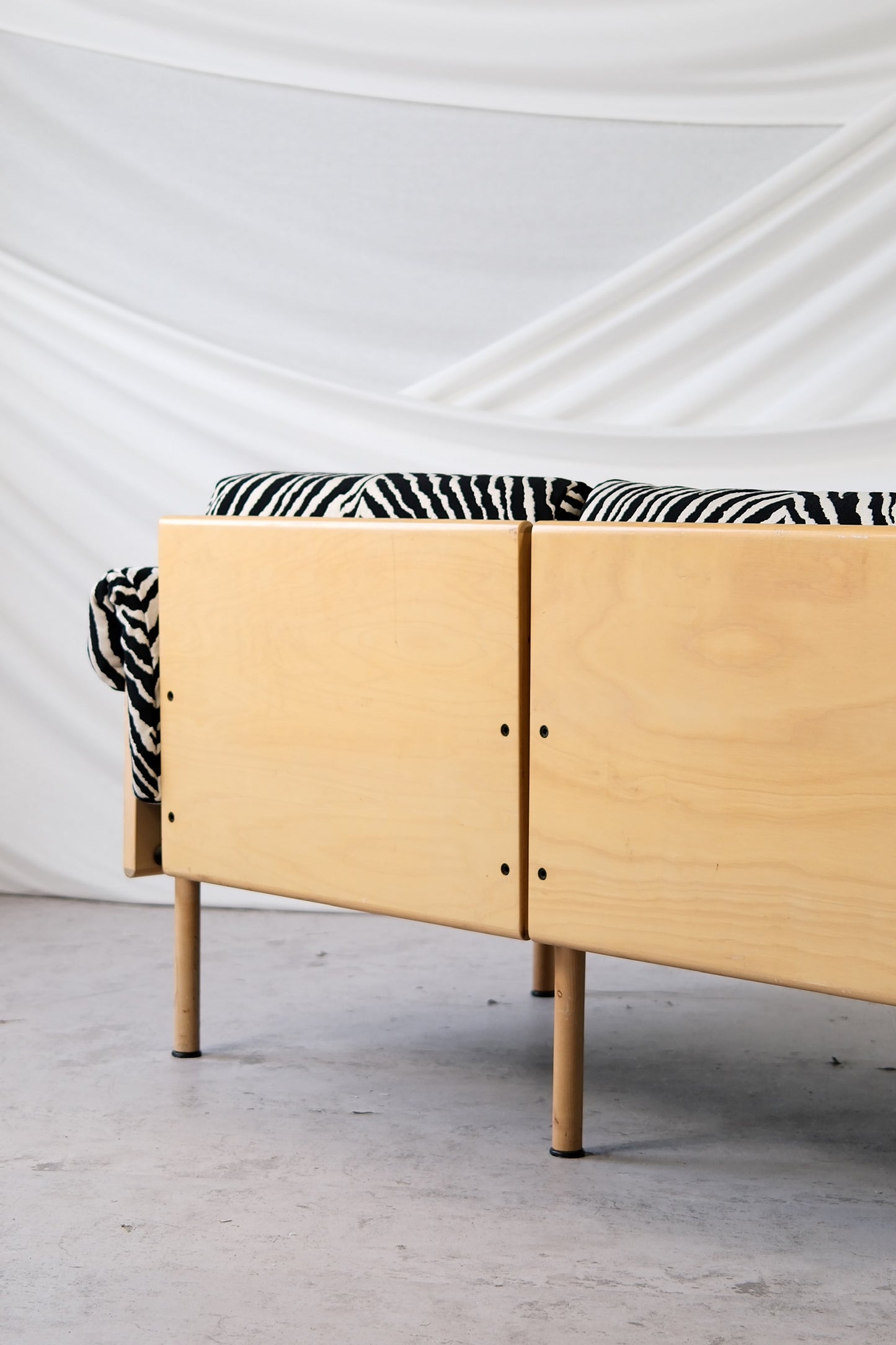 Yrjö Kukkapuro Ateljee 2-Seater, Zebra Fabric
