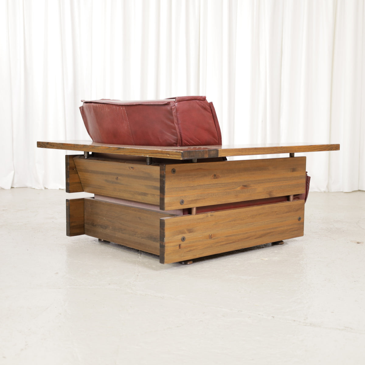 Mattias Ingman Pinus armchair in reddish-brown leather and pine, original photograph 2603